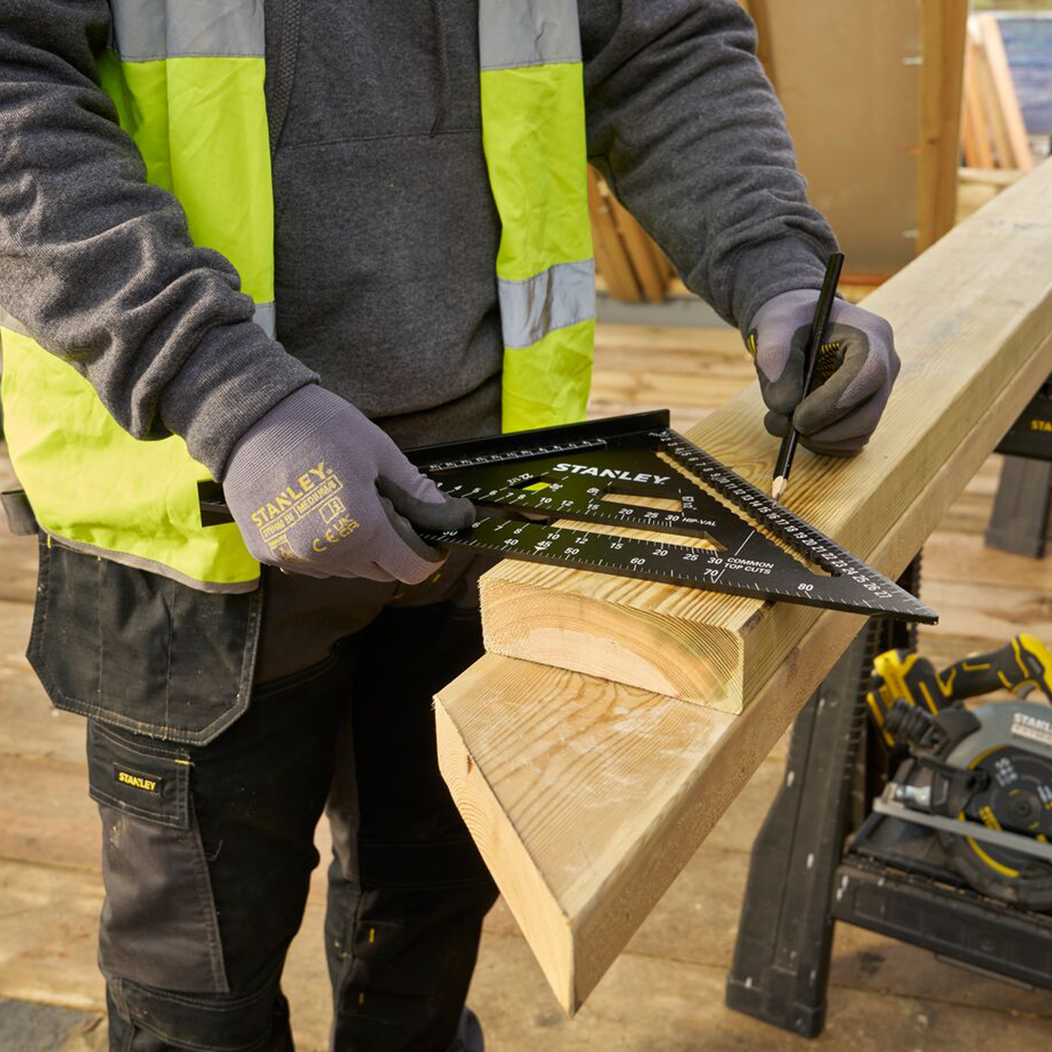 STHT46102-0 Stanley FATMAX smíðavinkill 300mm