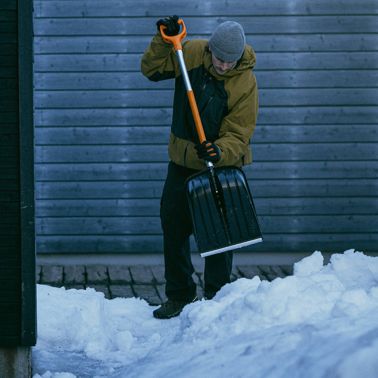 1062827 Fiskars Plus snjóskófla plast